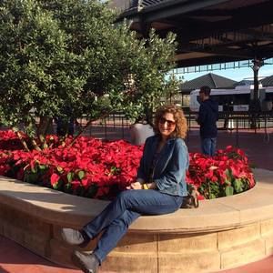 Meet your Posher, Lucy